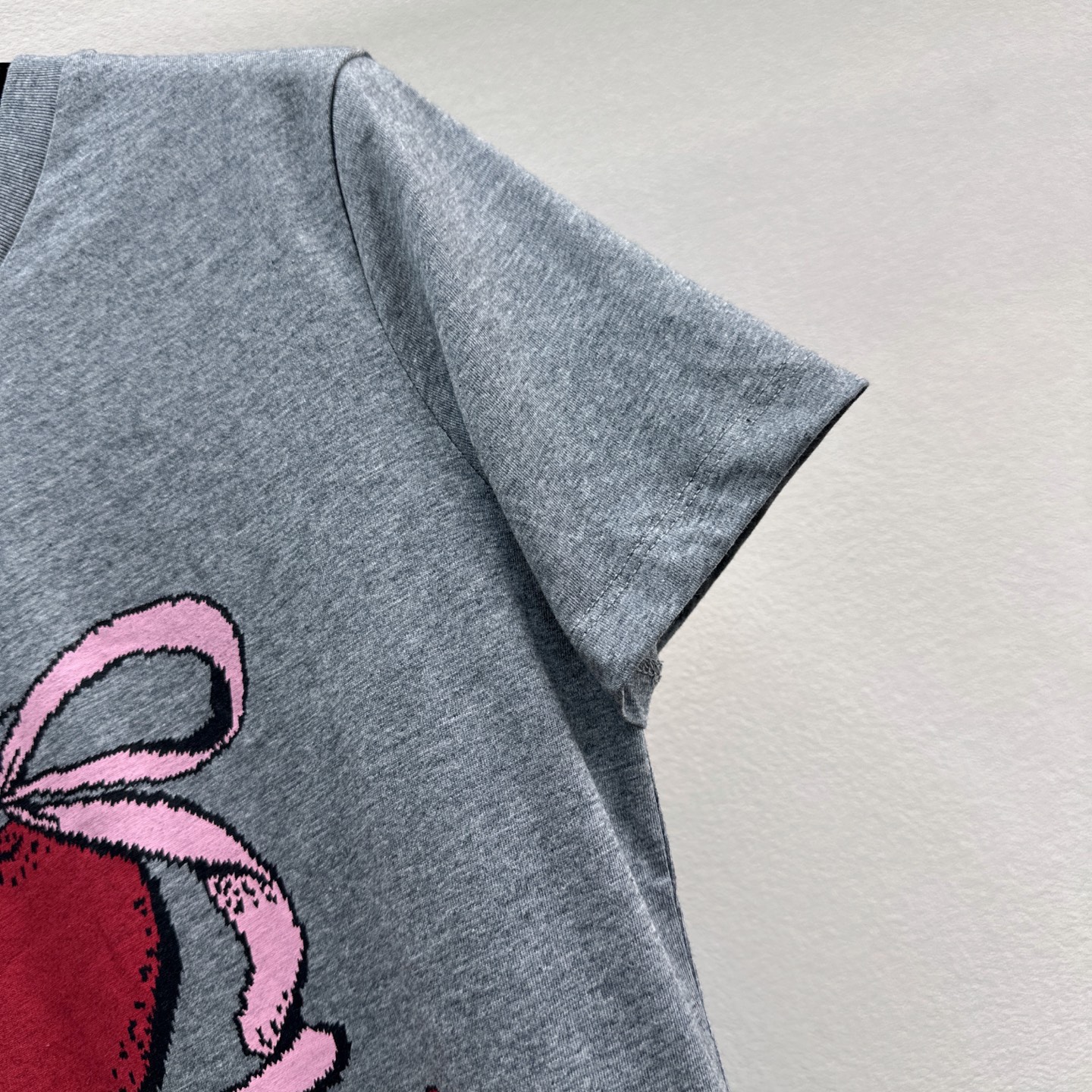 Women's short sleeves
